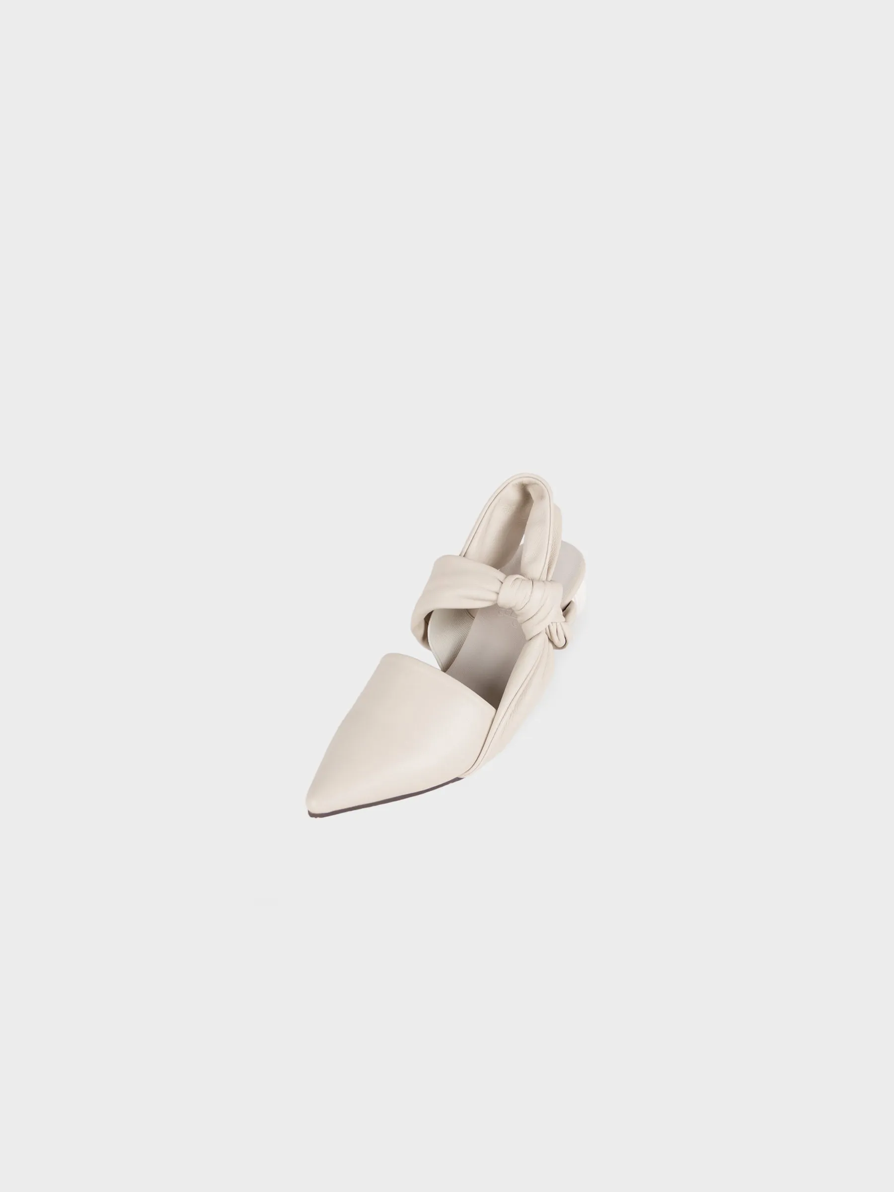 Lantern-Heel Knot Pumps
