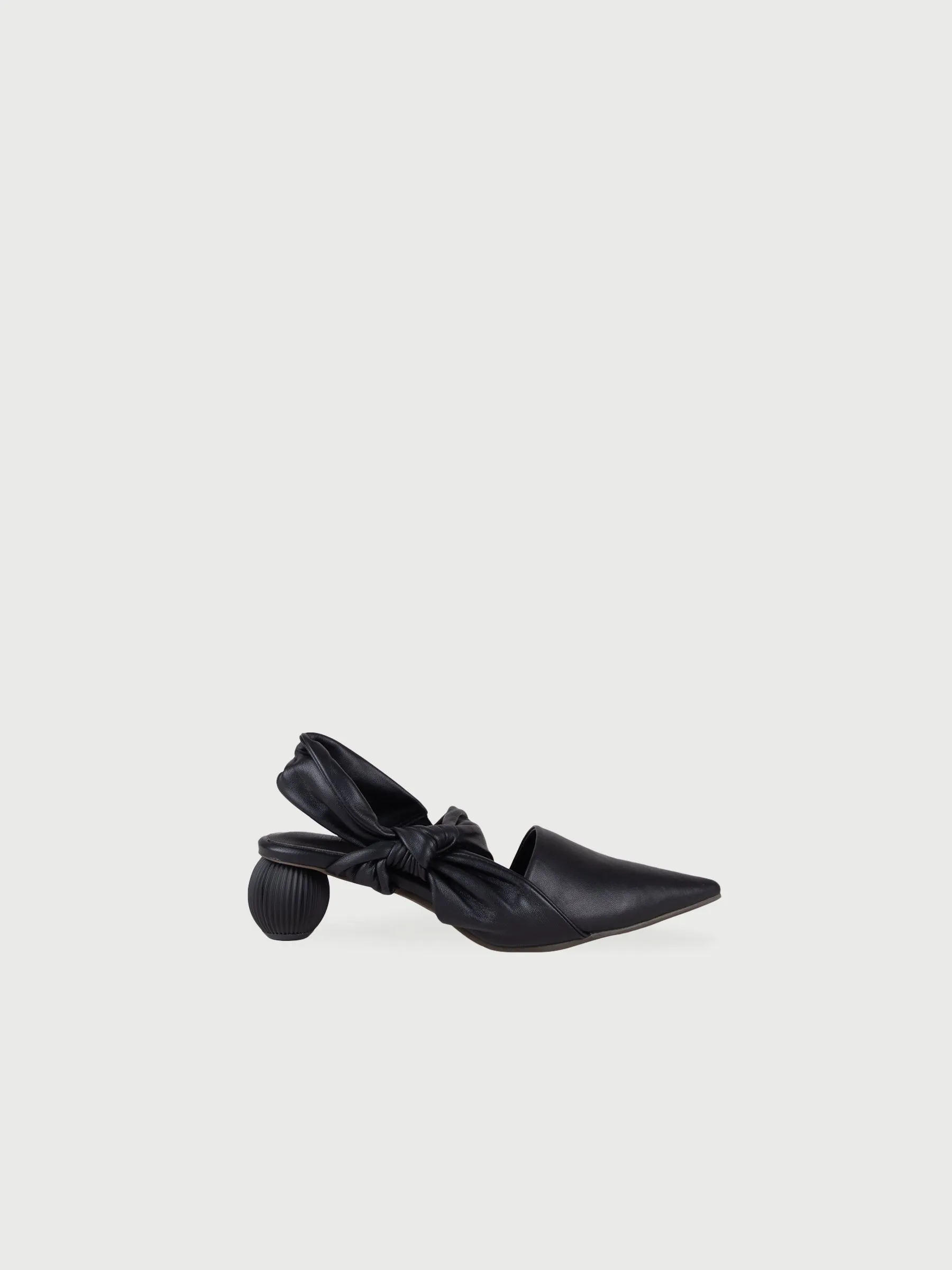 Lantern-Heel Knot Pumps