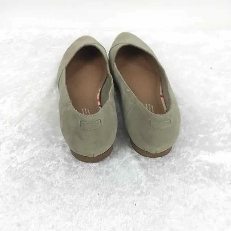 Toms Women Size 12 Tan faux suede Slip Ons Flats